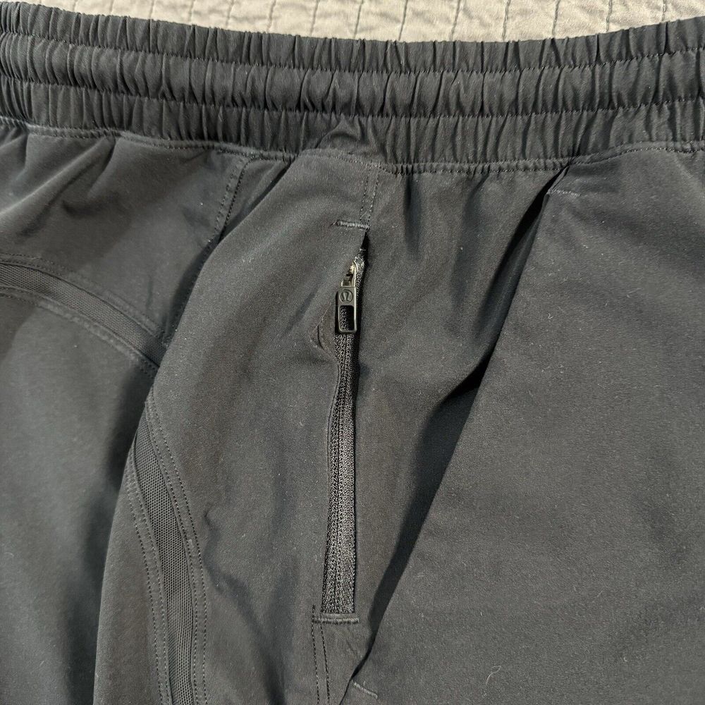 Lululemon Shorts Mens Large Black Pace Breaker Lined 7" Running Gym Workout - Picture 5 of 11